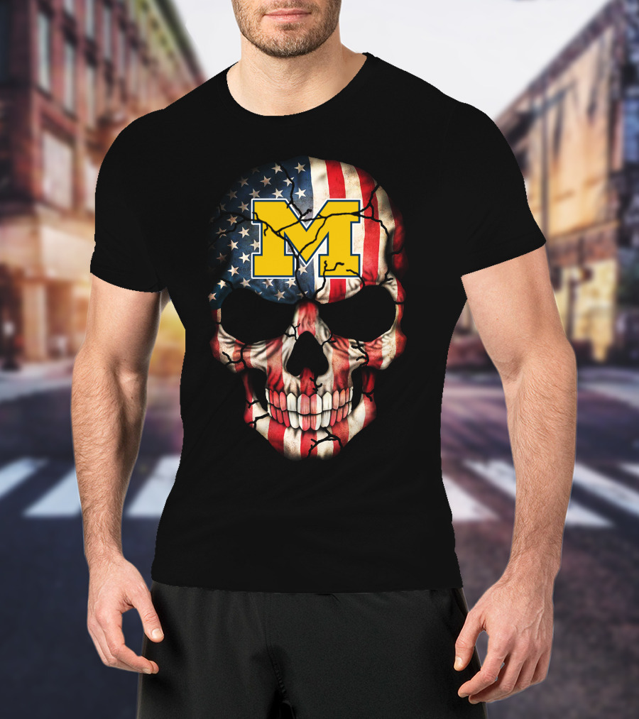 Michigan Wolverines American Flag Skull 67 T-Shirt