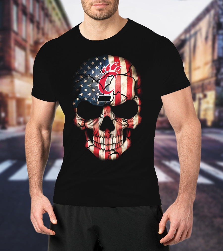 Cincinnati Bearcats American Flag Skull T-Shirt