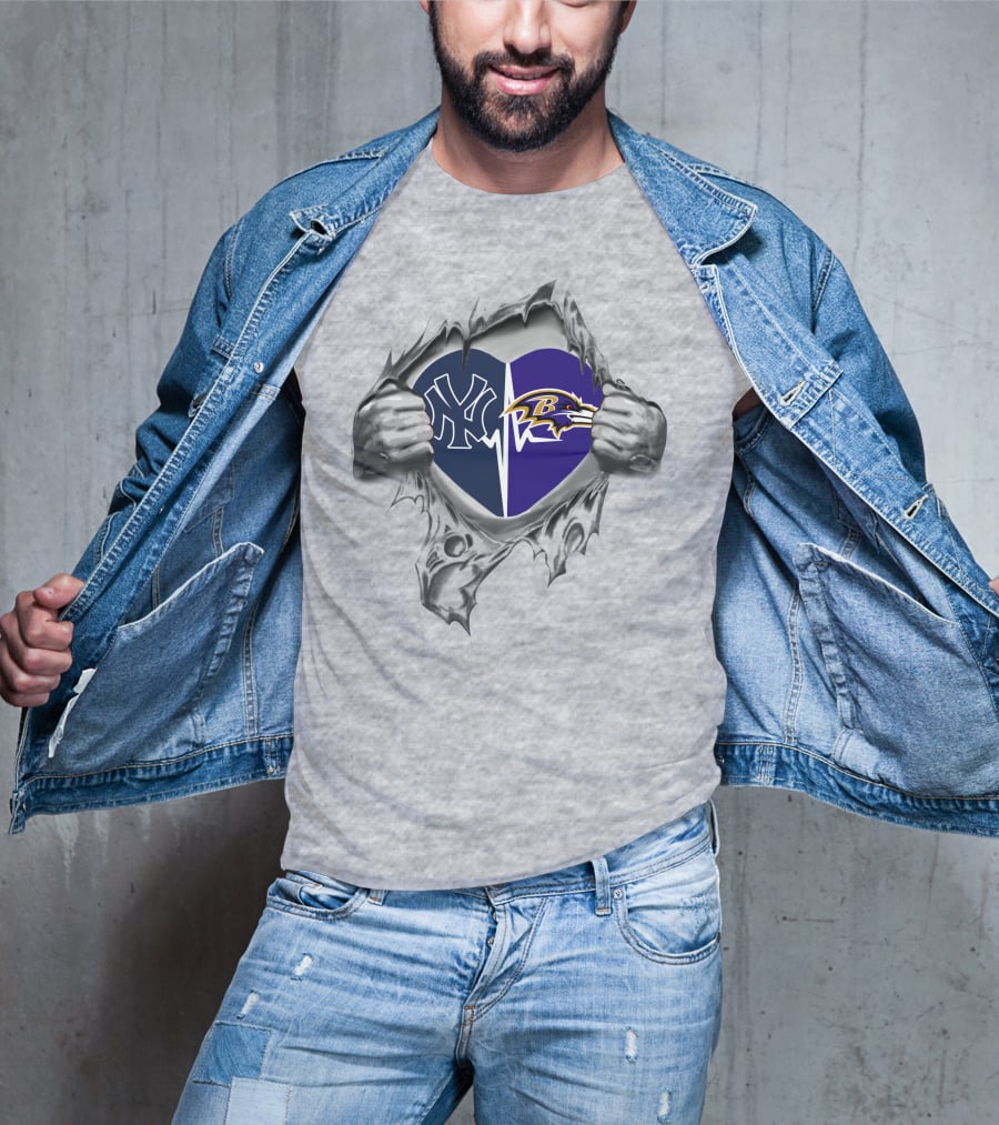 Yankees Baltimore Ravens Heart Split T-Shirt