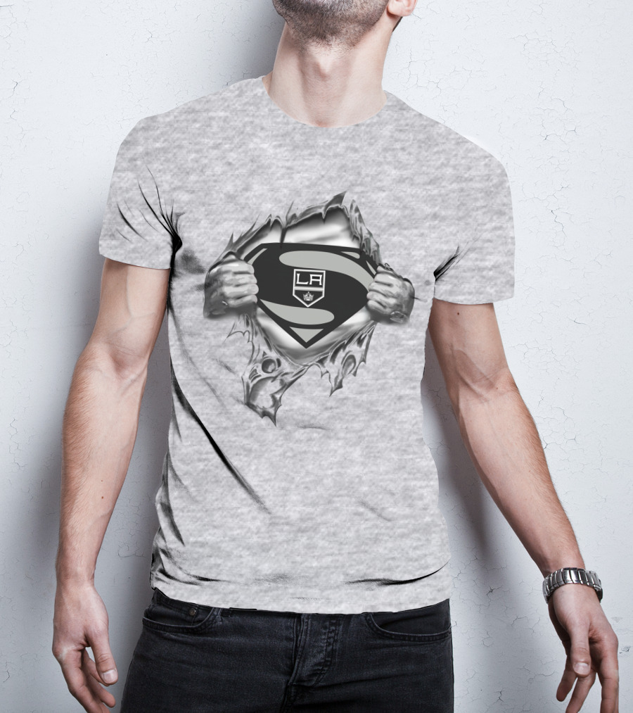 Los Angeles Kings La Superman Logo Pulled Open T-Shirt
