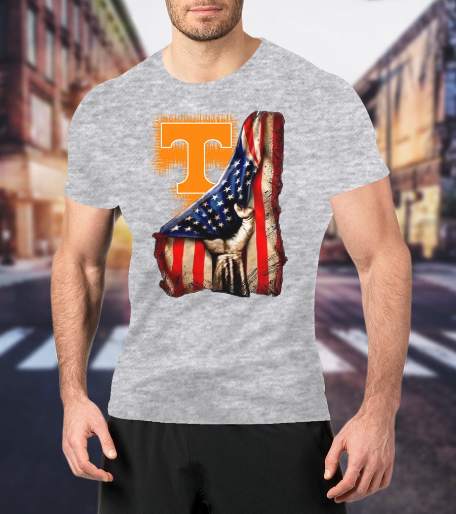 Tennessee Volunteers T Logo American Flag Fist T-Shirt