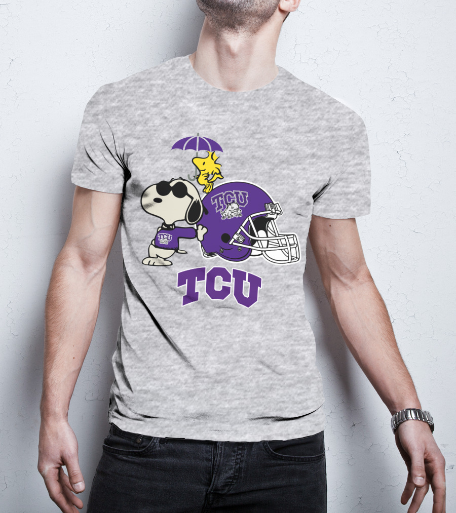 TCU Horned Frogs Snoopy Woodstock Helmet Football T-Shirt