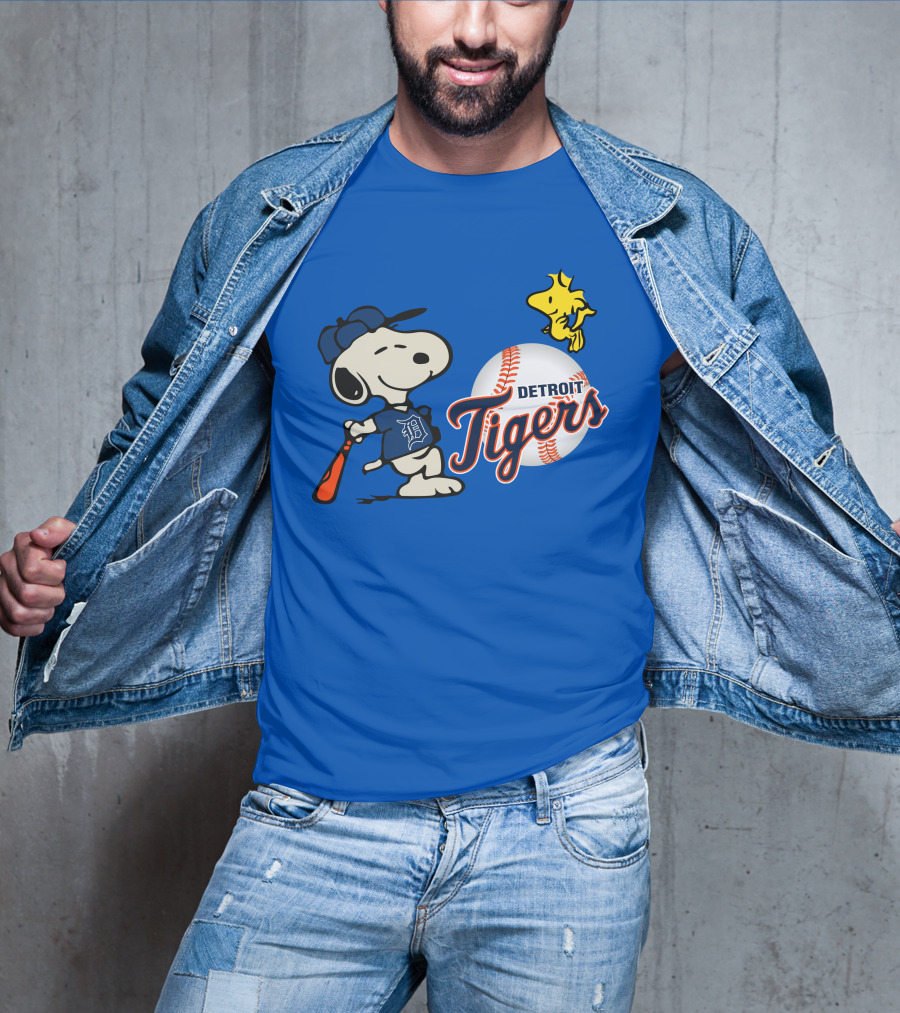 Detroit Tigers Snoopy Woodstock Baseball T-Shirt