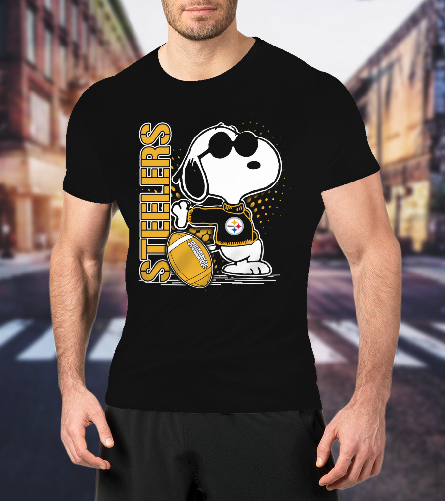 Steelers Snoopy Football Team T-Shirt