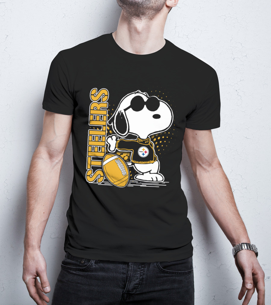Steelers Snoopy Football Team T-Shirt
