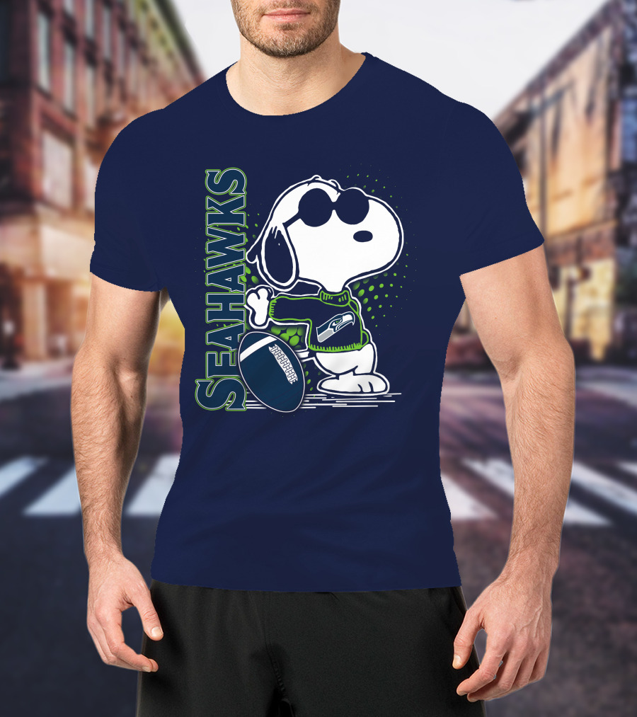 Seattle Seahawks Snoopy Football T-Shirt