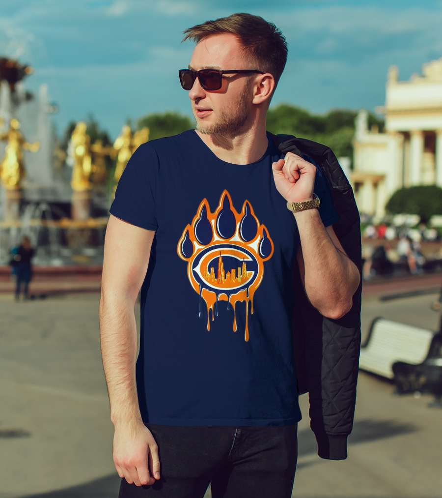 Chicago Bears Dripping Skyline Paw T-Shirt