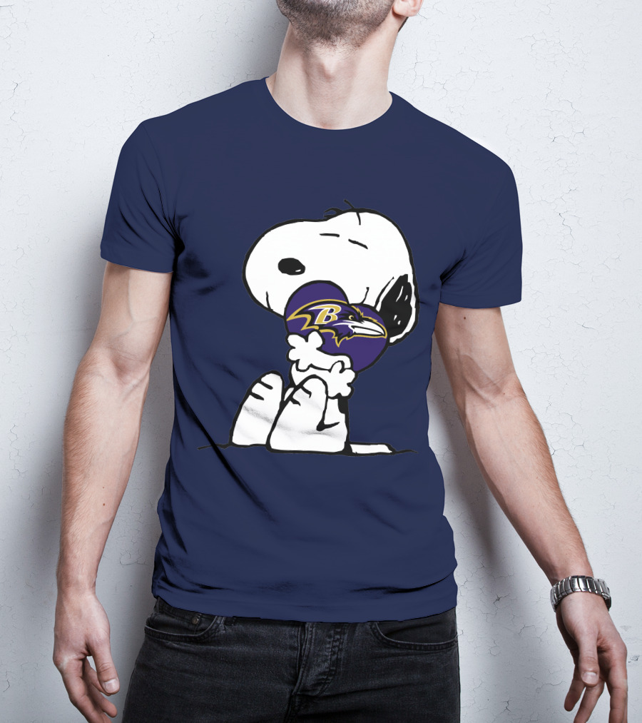 Baltimore Ravens Snoopy Hugging T-Shirt