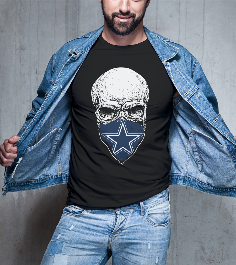 Skull With Dallas Cowboys Star Bandana T-Shirt