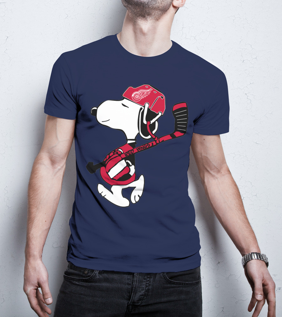 Snoopy Detroit Red Wings Hockey Enthusiast T-Shirt