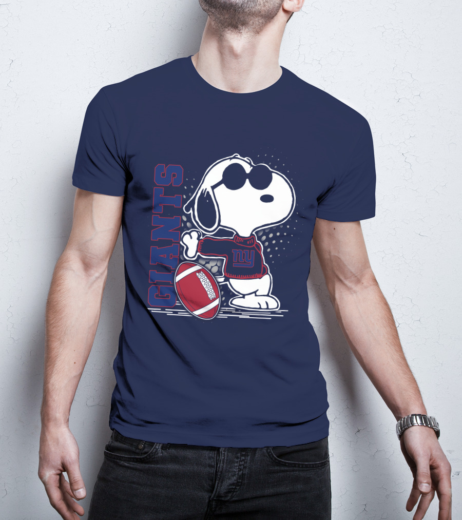 New York Giants Snoopy Football Player Fun Fanwear T-Shirt