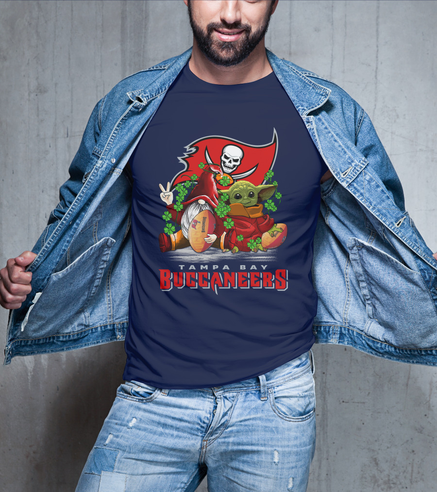 Tampa Bay Buccaneers Gnome And Baby Alien Football Peace T-Shirt