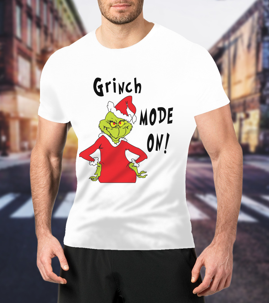 Grinch Mode On Santa Hat Red T-Shirt