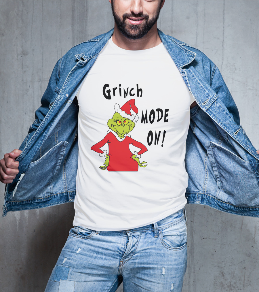 Grinch Mode On Santa Hat Red T-Shirt