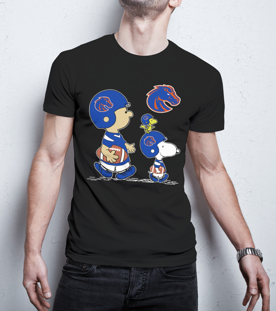 Boise State Broncos Charlie Brown And Snoopy Football Team Spirit T-Shirt