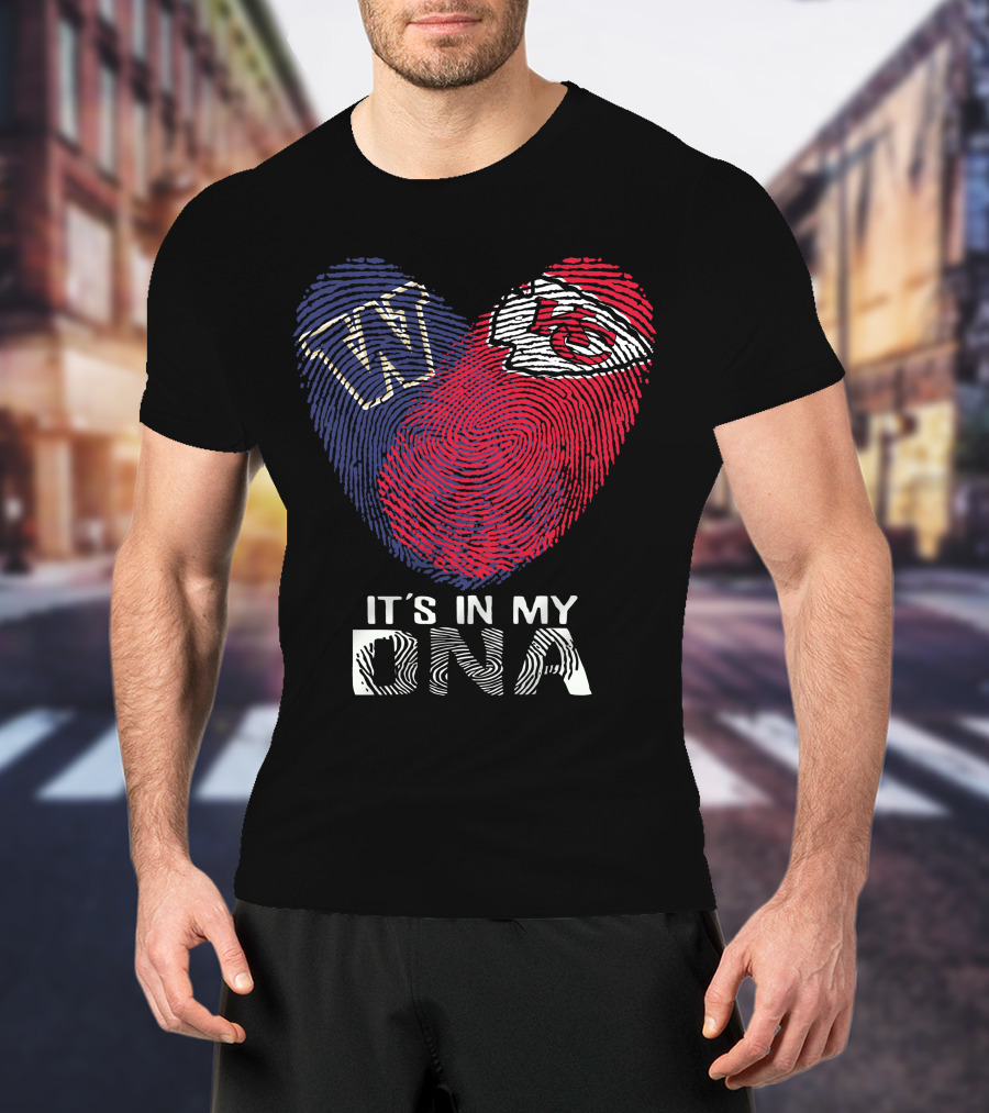 Washington Huskies W And Chiefs It's In My DNA Fingerprint Heart T-Shirt