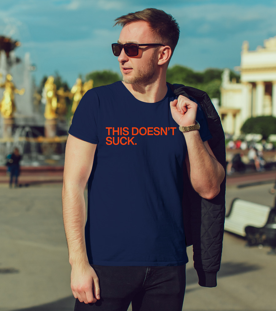 This Doesn't Suck Patrick Mannelly Bears Football T-Shirt