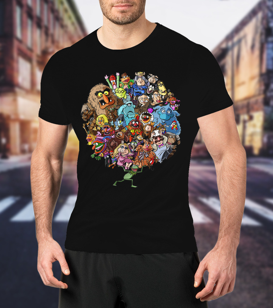 Muppets World Of Friendship Characters In Vibrant Group Circle T-Shirt