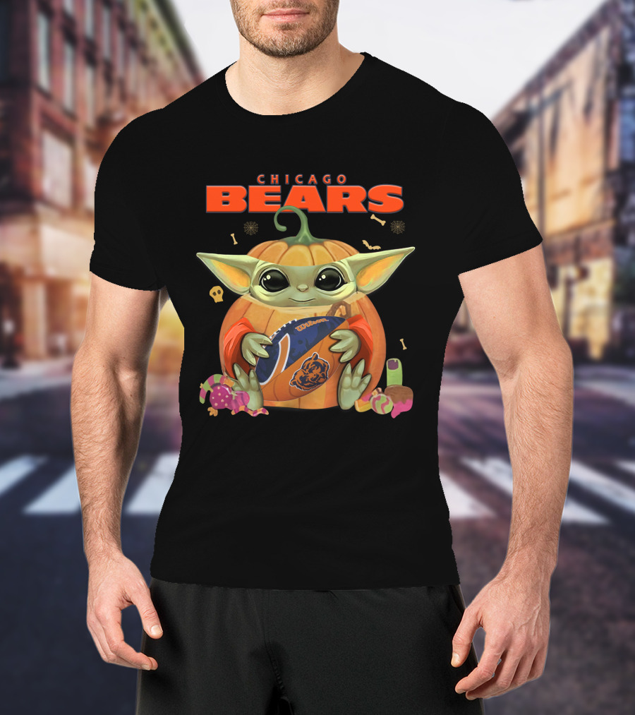 Chicago Bears Baby Yoda Halloween Football T-Shirt