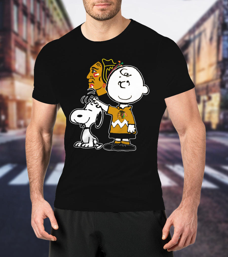 Chicago Blackhawks Charlie Brown And Snoopy T-Shirt