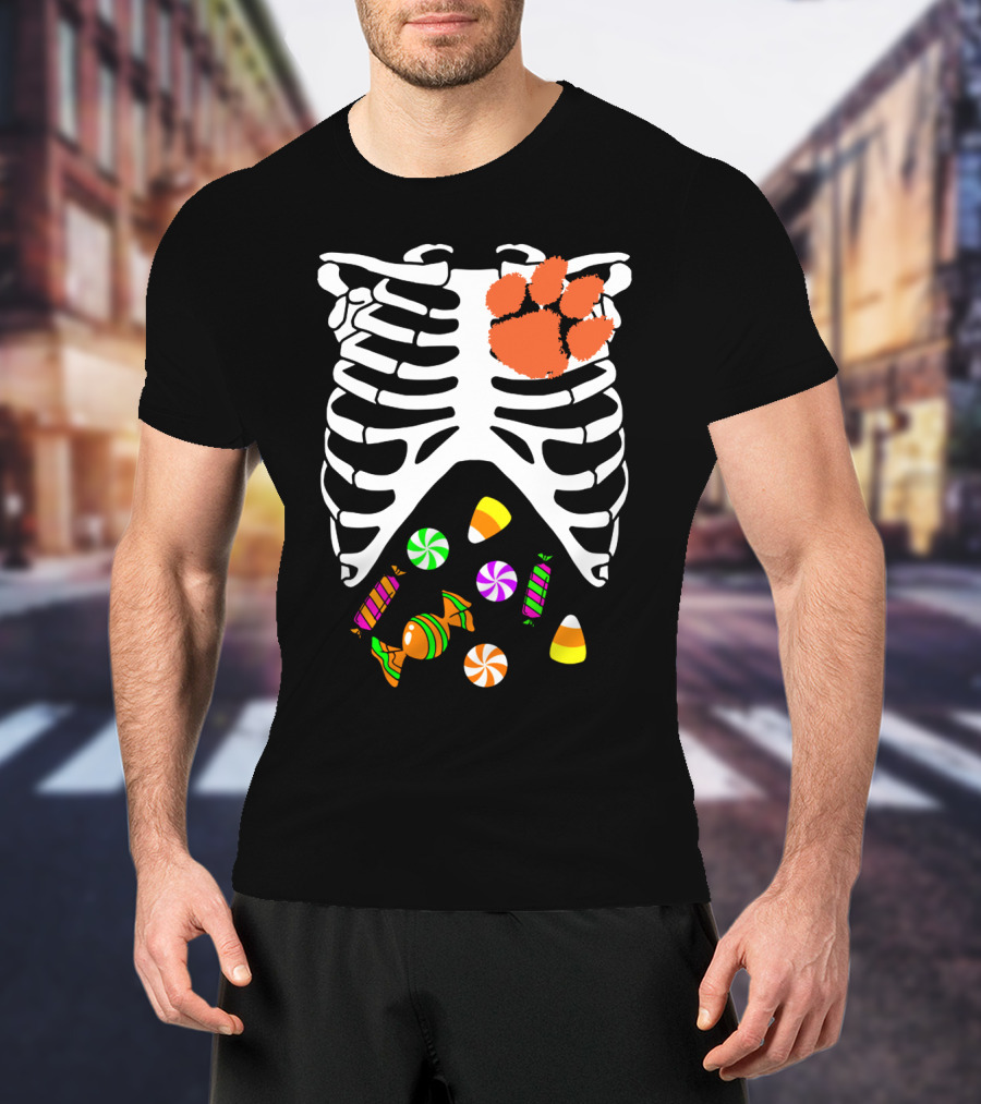 Clemson Tigers Halloween Candy Skeleton Paw Print T-Shirt