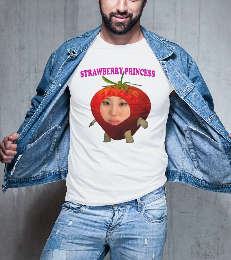 Chaeyoung Strawberry Princess In A Strawberry Costume T-Shirt