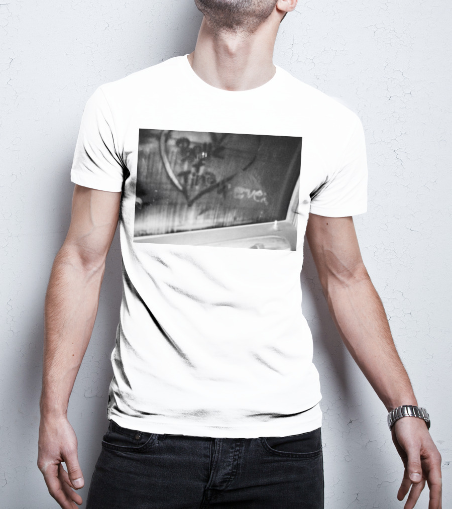 Bette Plus Tina 4Ever Heart Symbol Jennifer Beals T-Shirt