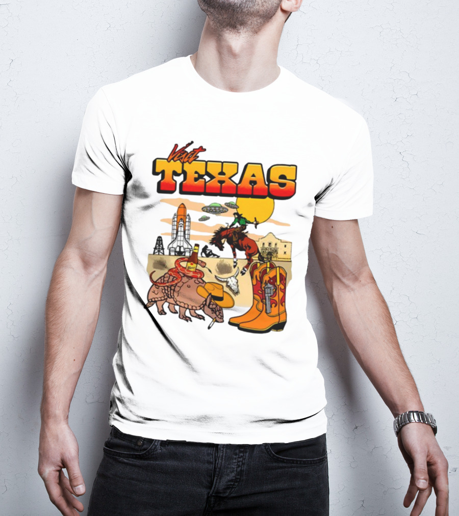 Visit Texas Armadillo Cowboy Boots Space Shuttle UFOs Rodeo Horse Alamo T-Shirt