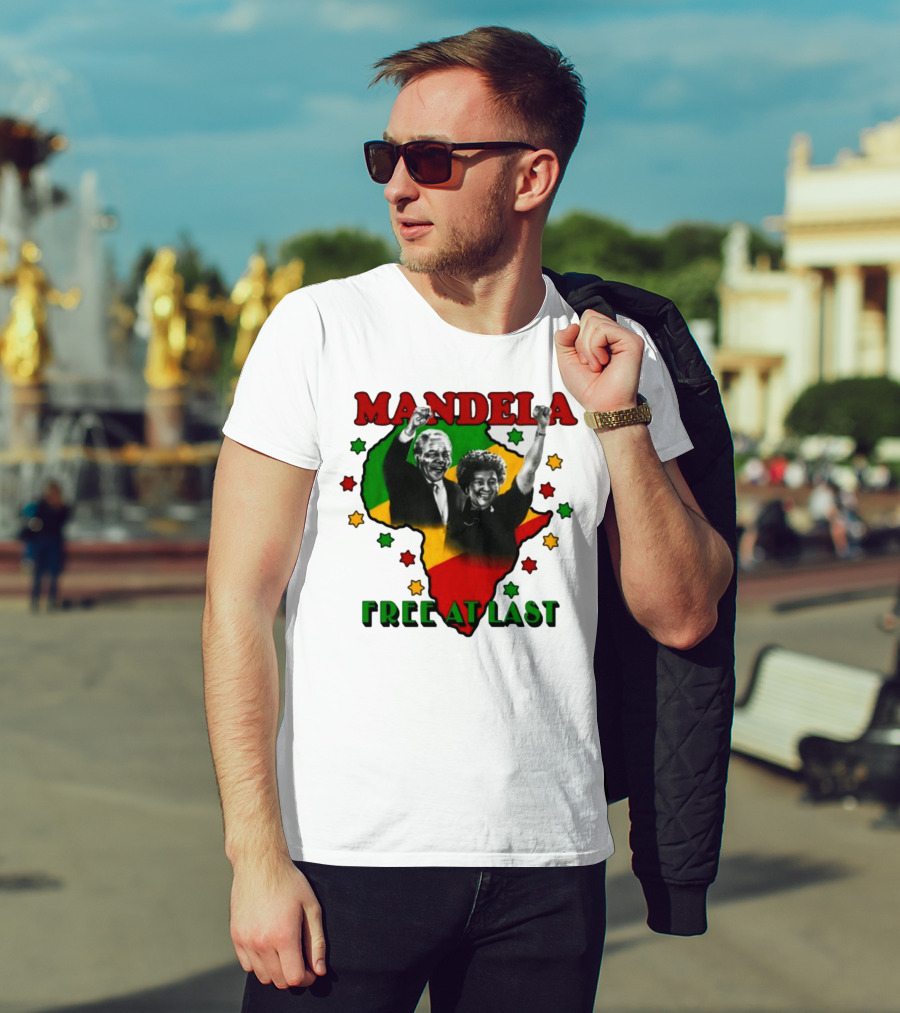 Nelson Mandela Free At Last Africa Map Red Yellow Green Stars T-Shirt