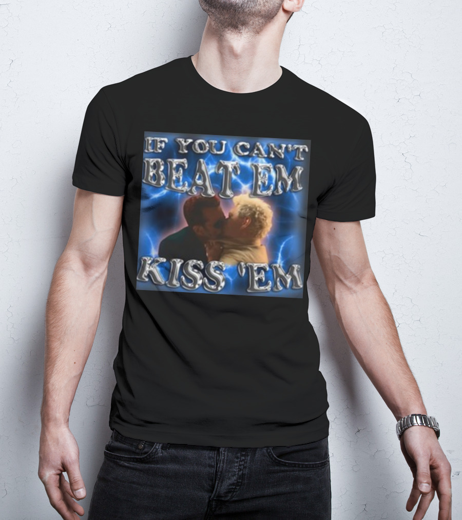 If You Can't Beat Em Kiss Em Funny Kiss Scene T-Shirt