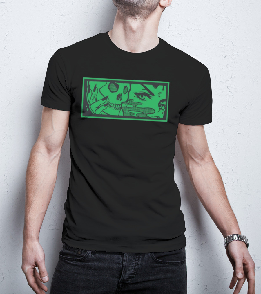 Max Smoking Skull Art Green T-Shirt