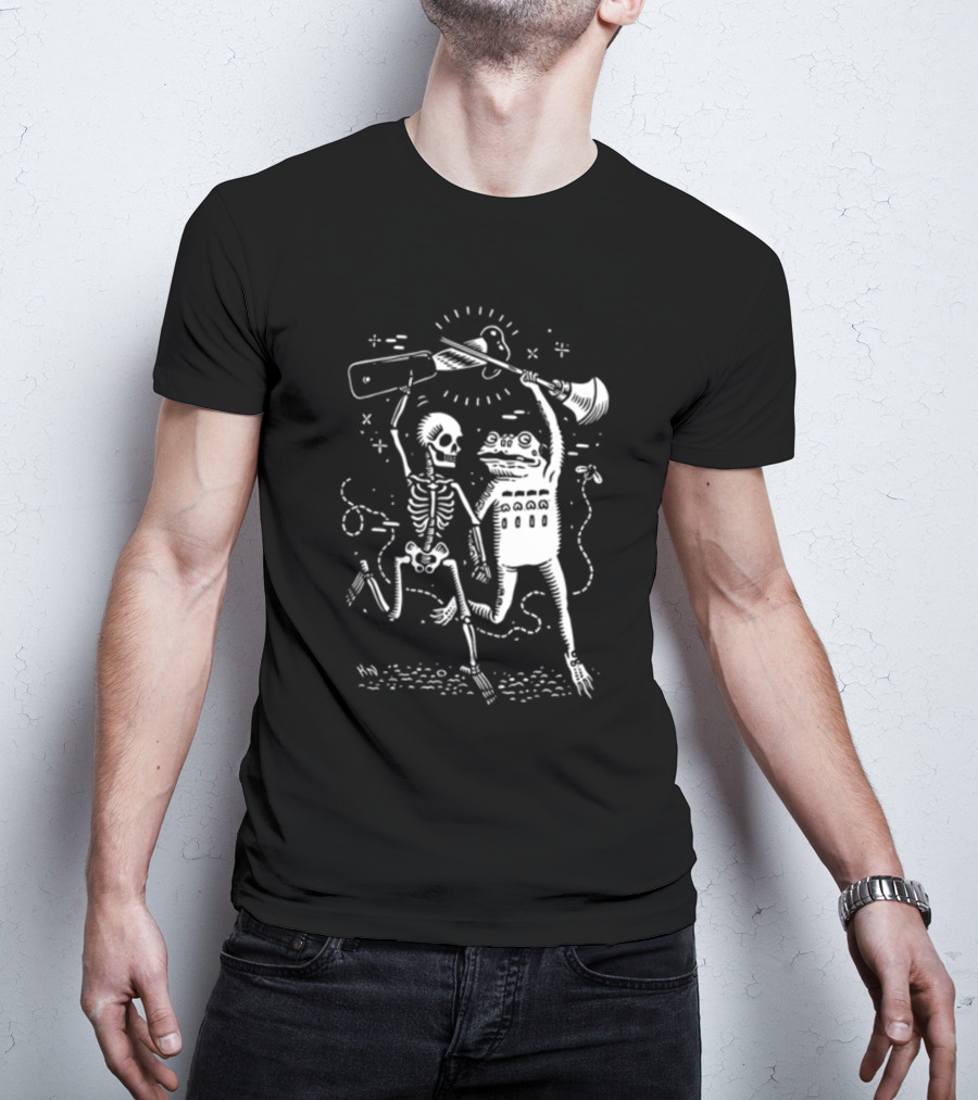 Flashfloodprint Kathleen Neeley Skeleton Frog Battle Friends T-Shirt