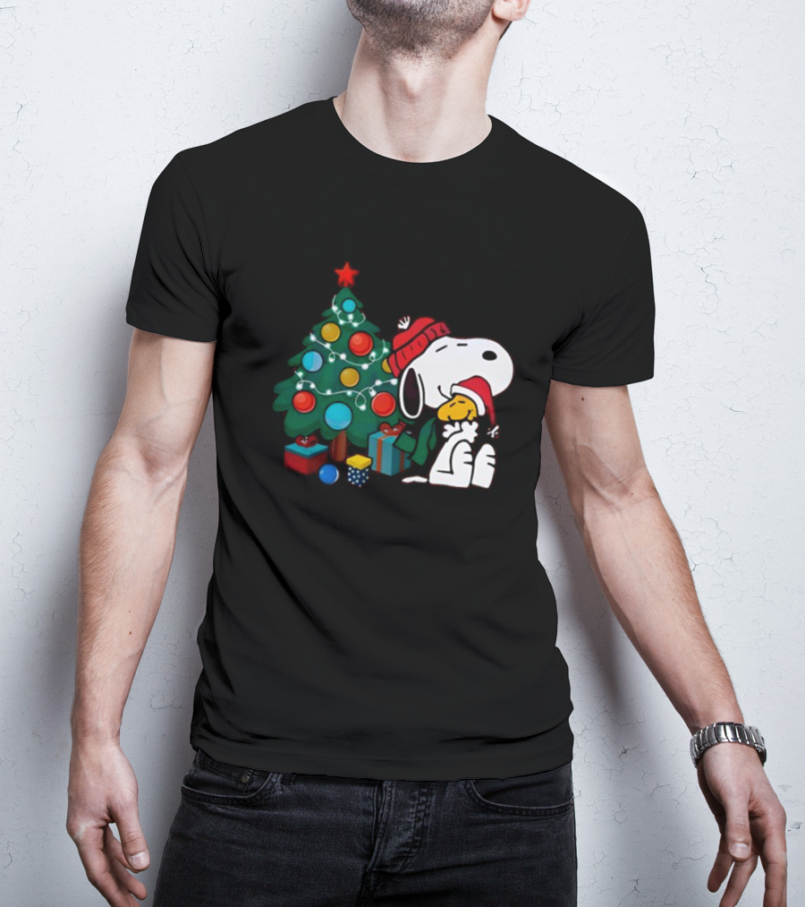 Snoopy And Woodstock Celebrating Christmas By The Tree T-Shirt