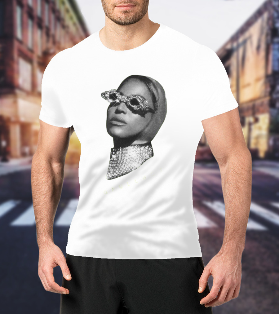 Opulence Rhinestone Glasses And Scarf Glamour T-Shirt