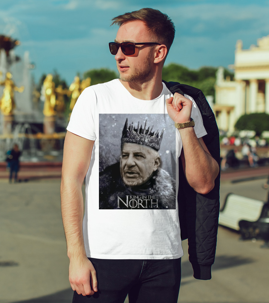 Bill Belichick King In The North Game Of Thrones Style Crown And Fur Cloak T-Shirt