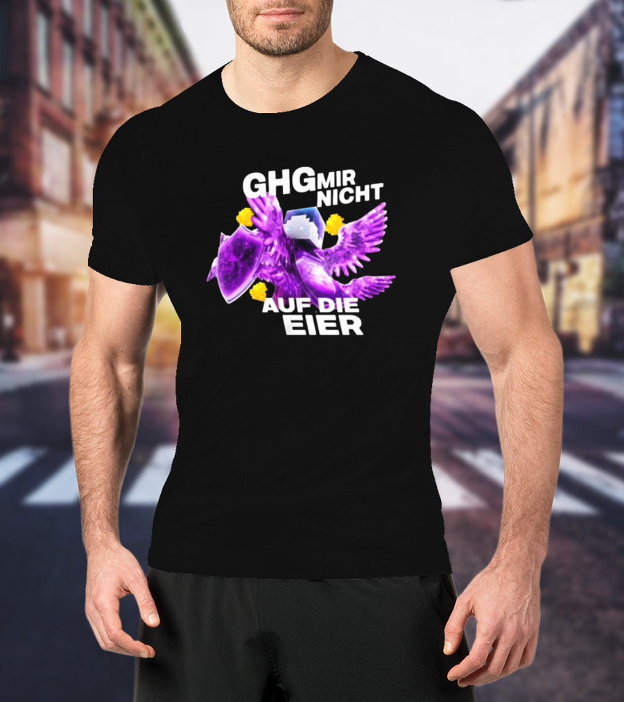 GHG Mir Nicht Auf Die Eier Minecraft Bird Shield Purple T-Shirt