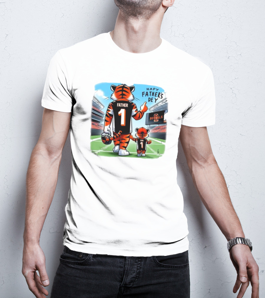 Cincinnati Bengals Mascot Father Son Happy Father’s Day T-Shirt
