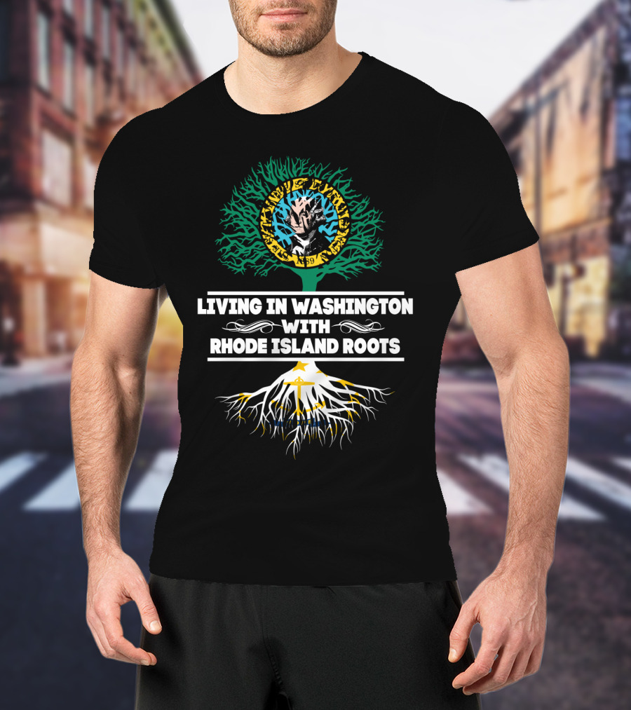 Living In Washington With RHODE ISLAND Roots Showing Celtic Style Tree And Chain Link Circle T-Shirt