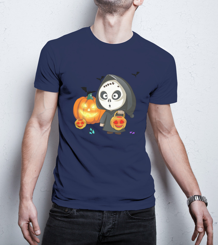 Halloween Makeup Ghost With Pumpkin Lanterns And Bats T-Shirt