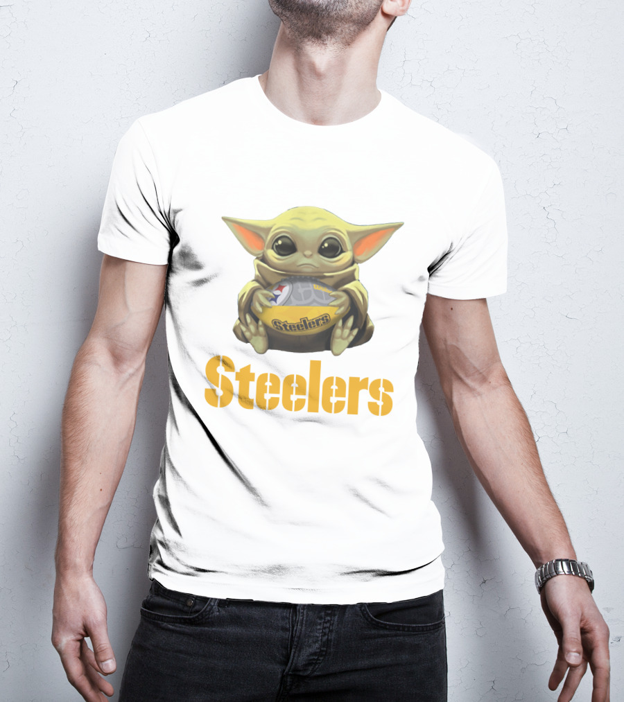 Baby Yoda Hug Steelers Football Team T-Shirt
