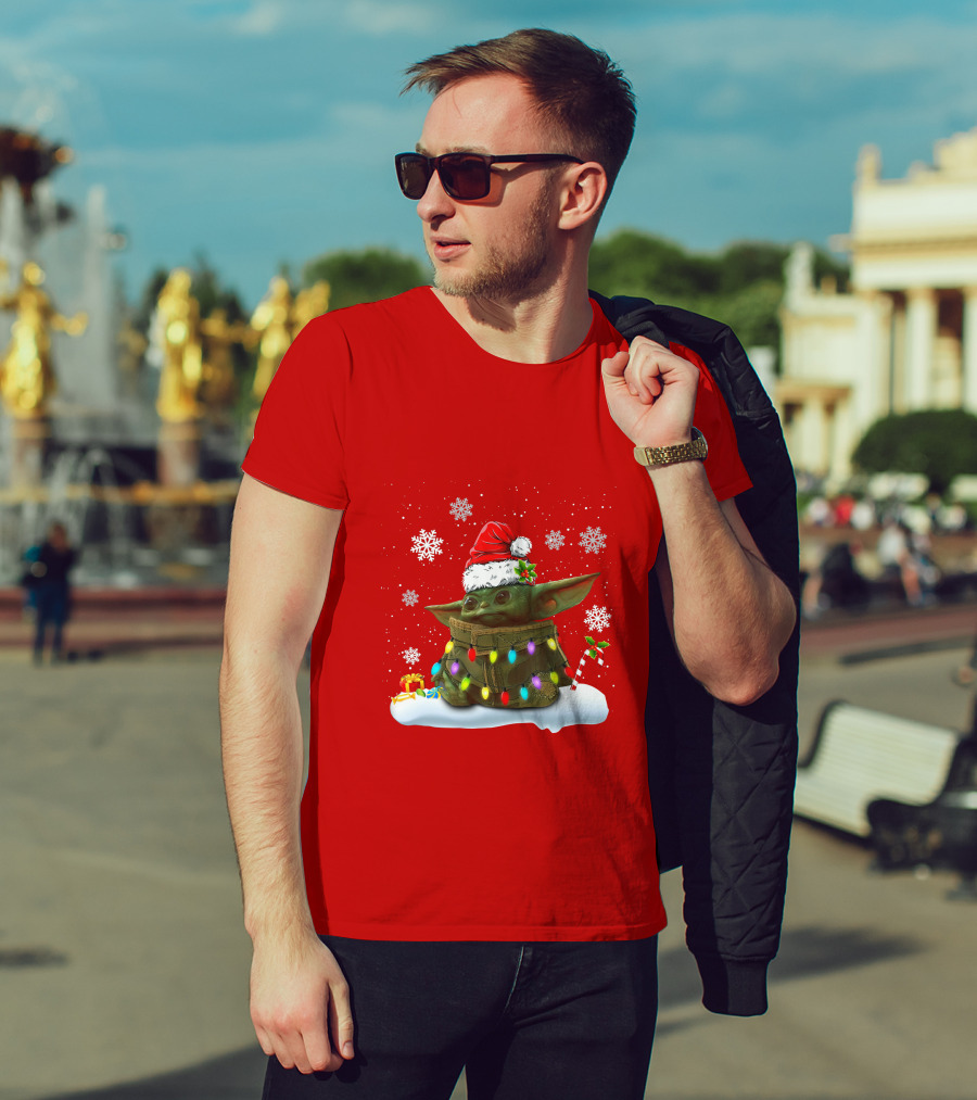 Santa Baby Yoda Christmas Lights Snowflakes Candy Cane Holiday Scene T-Shirt