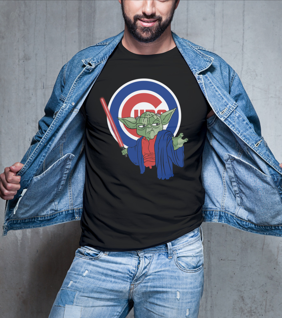 Cubs Yoda With Lightsaber And Chicago Cubs T-Shirt