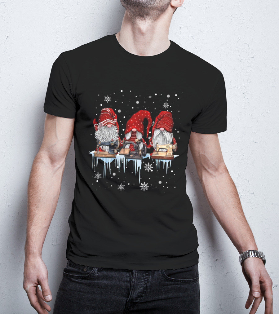 Christmas Gnome Sewing Snowflakes T-Shirt