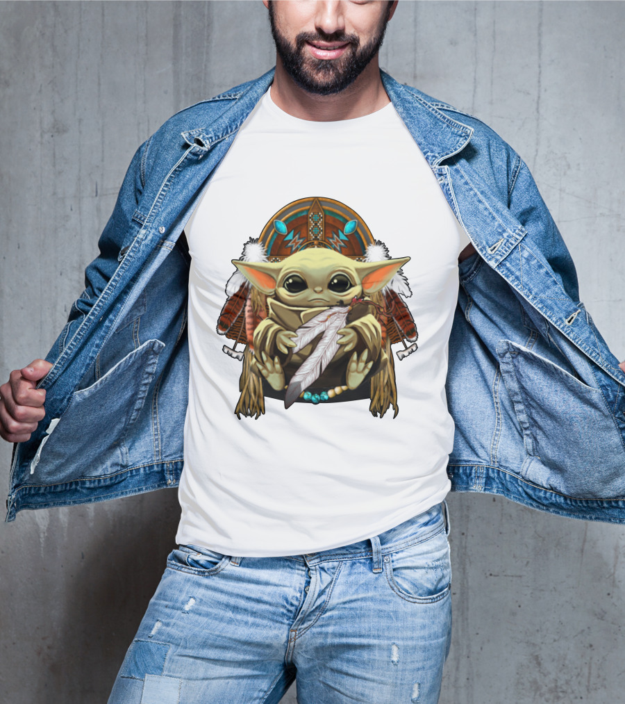 Baby Yoda Native American Headdress Feathers And Beads T-Shirt