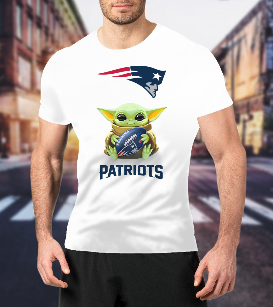 Star Wars Baby Yoda Hug New England Patriots Football Patriots T-Shirt