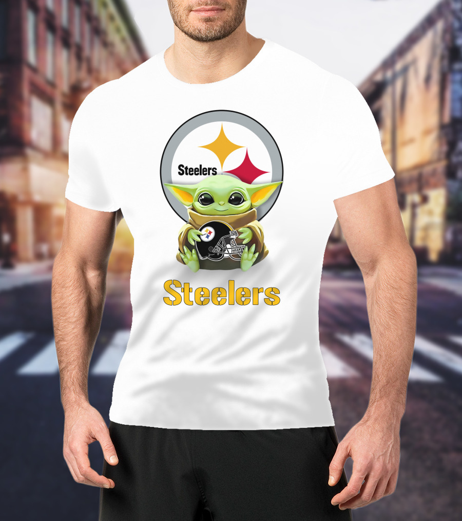 Baby Yoda Hugging Steelers Helmet With Pittsburgh Steelers T-Shirt