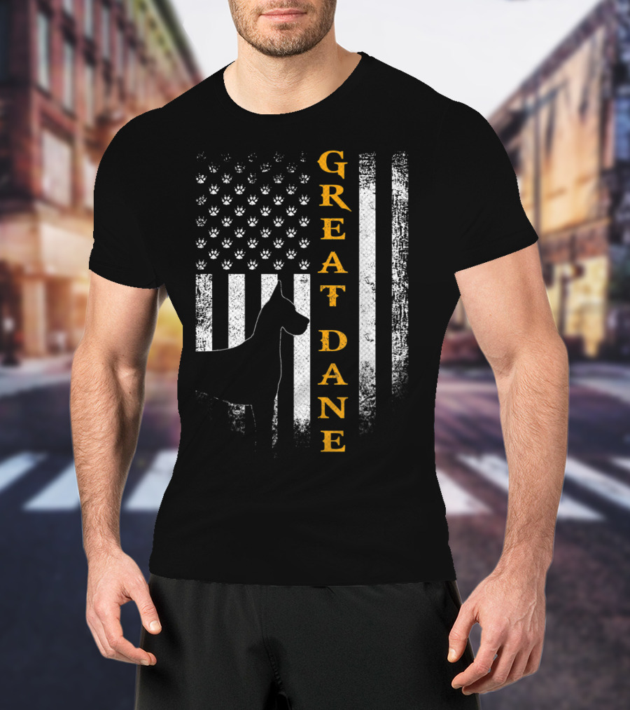 Great Dane American Flag Paw Print Vintage USA Dog T-Shirt