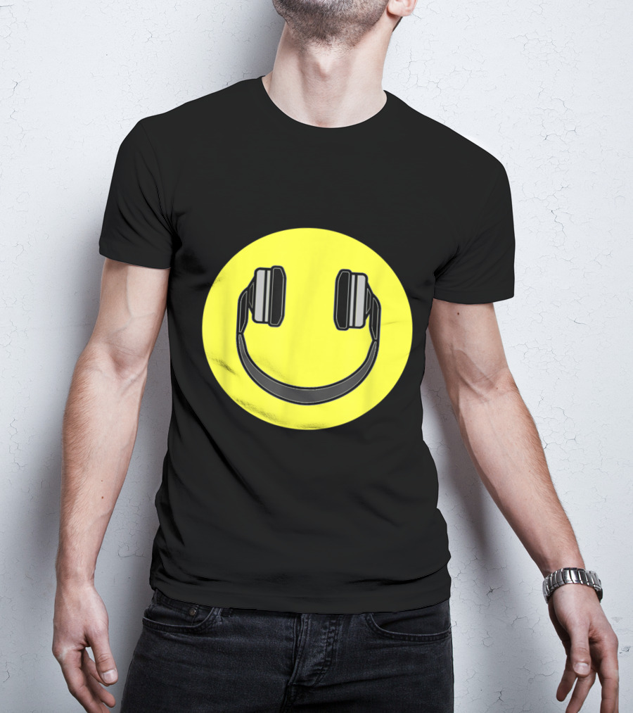 Club Smiley Techno Music DJ Headphone Face T-Shirt