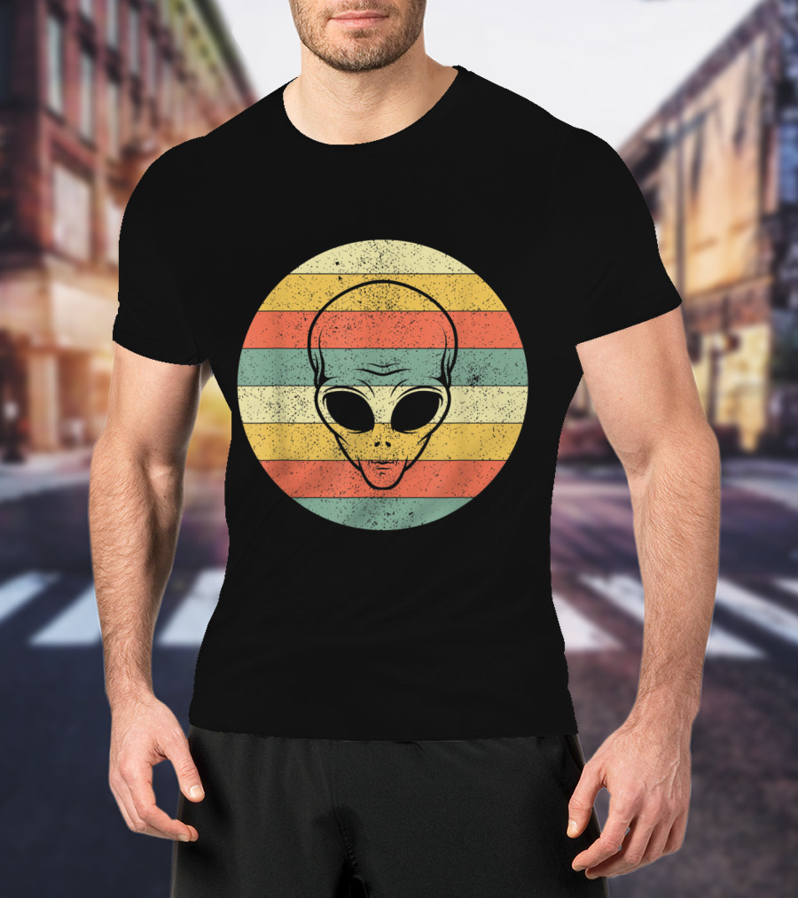 Vintage Distressed Alien Halloween Space Lover Retro Stripes T-Shirt