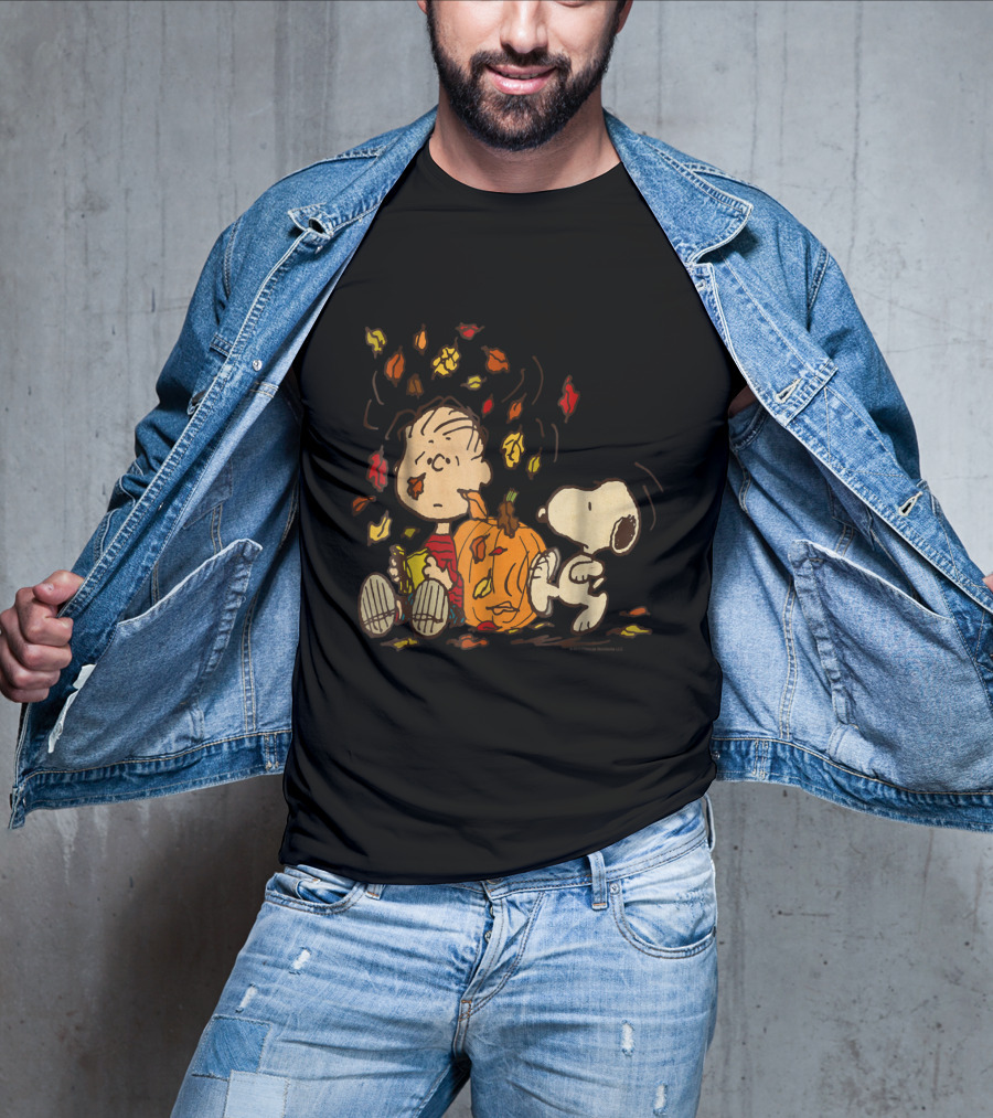 Peanuts Snoopy Linus With Pumpkin And Falling Leaves T-Shirt